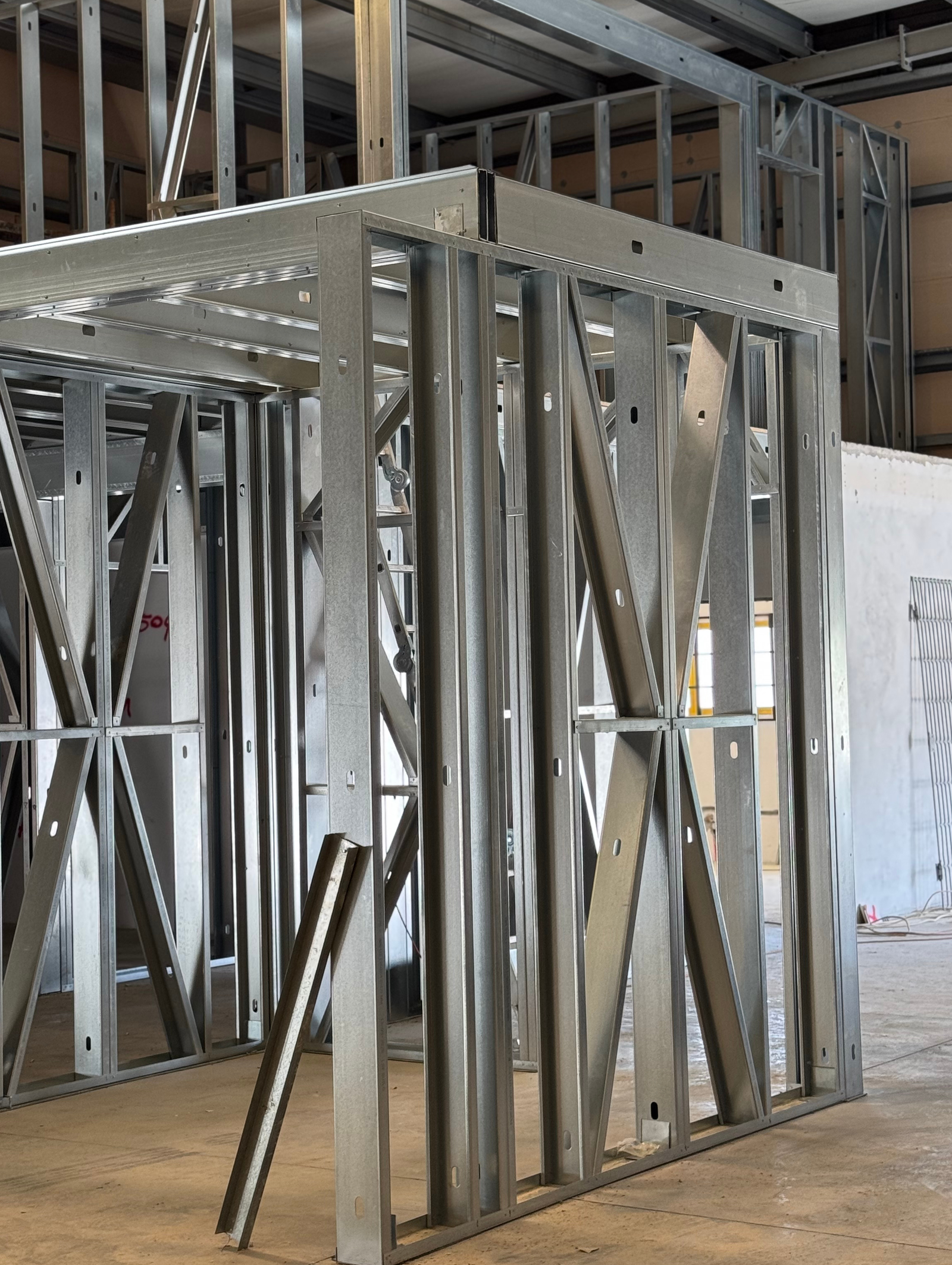 Segurança Contra Incêndios em LSF: Mitos, Normas e Soluções Reais para o Clima Português